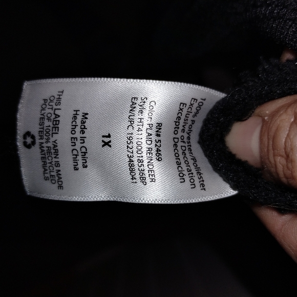 Woman's XL Holiday Time Christmas reindeer sweatshirt - Picture 5 of 5